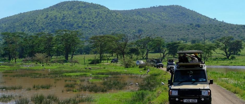 Savannah & Lakes Expedition – A 5-Day Kenyan Safari Adventure